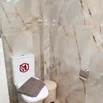 Mellifera アパート