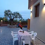 Mellifera アパート リメナリア