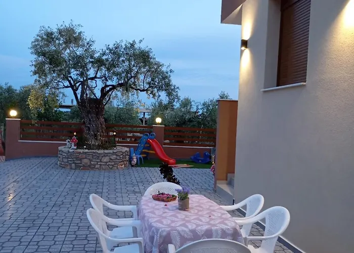 Mellifera شقة يميناريا